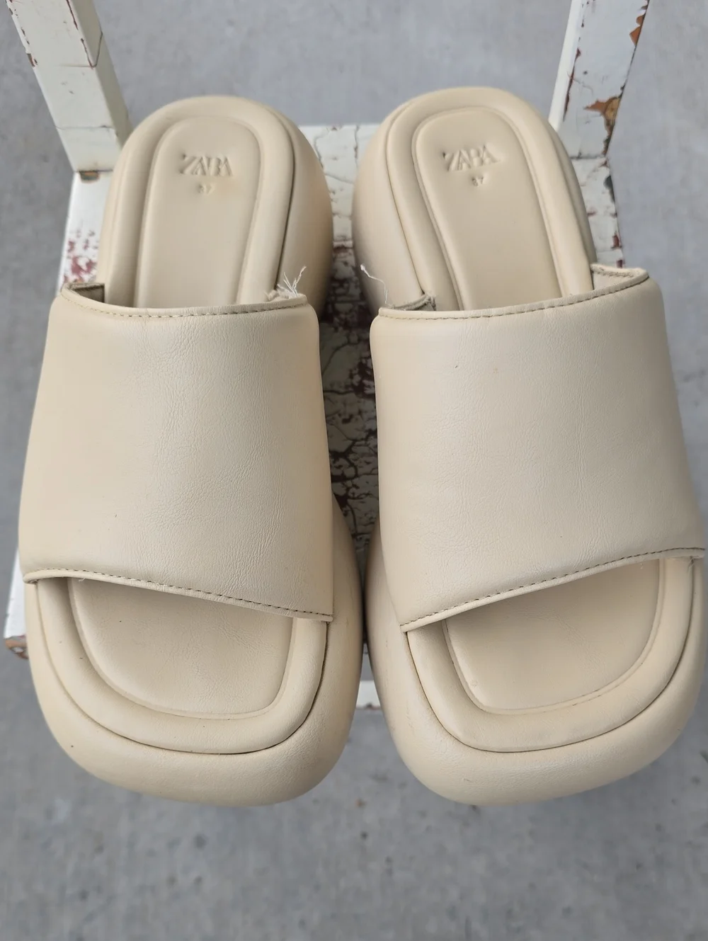 ZARA Platform Cream Slide Sandals 7/37
